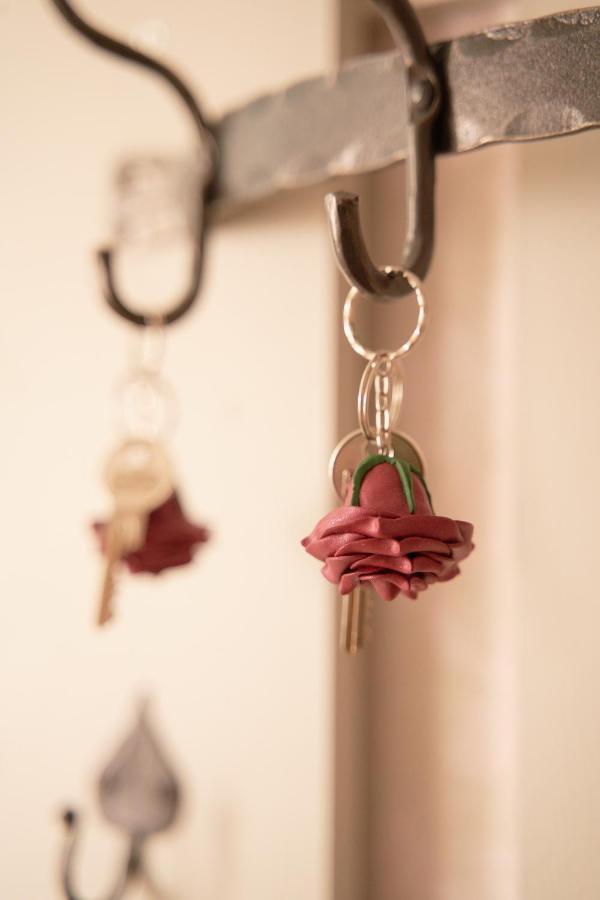 Rose Apartment Haapsalu Esterno foto